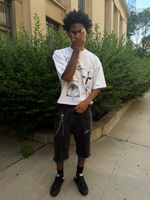11:10 Grace Through Faith Tee
